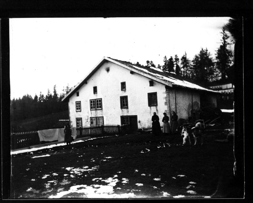 ArCJ - Maison - 137 J 1915 a