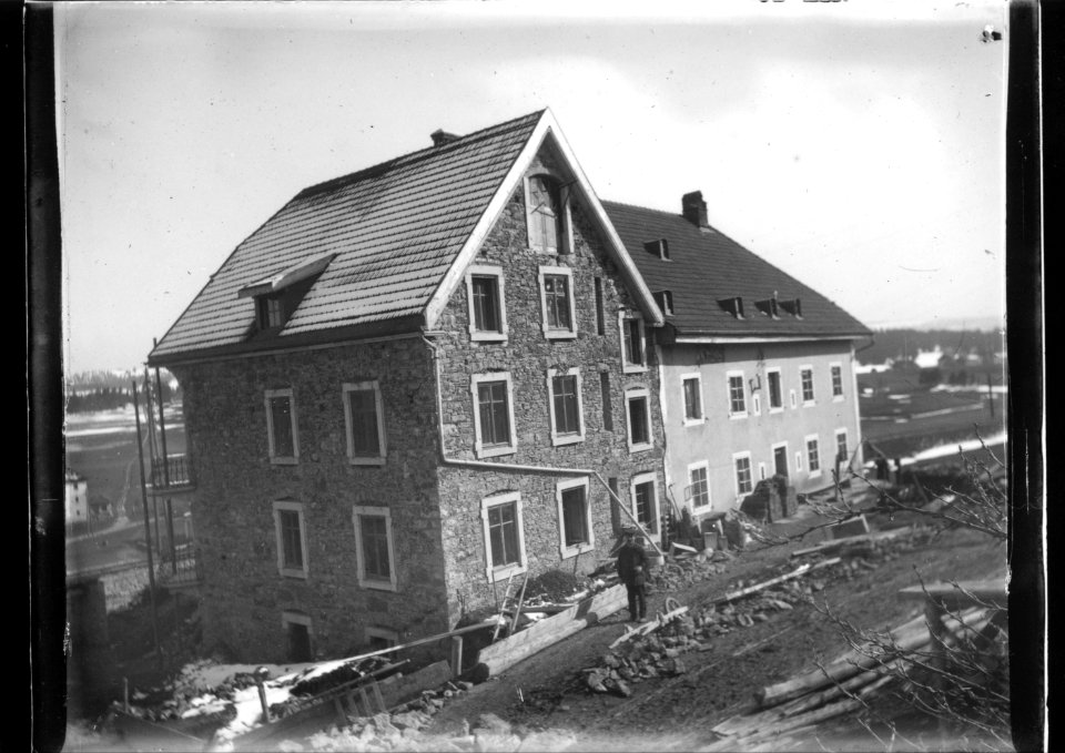 ArCJ - Maison - 137 J 2912 a