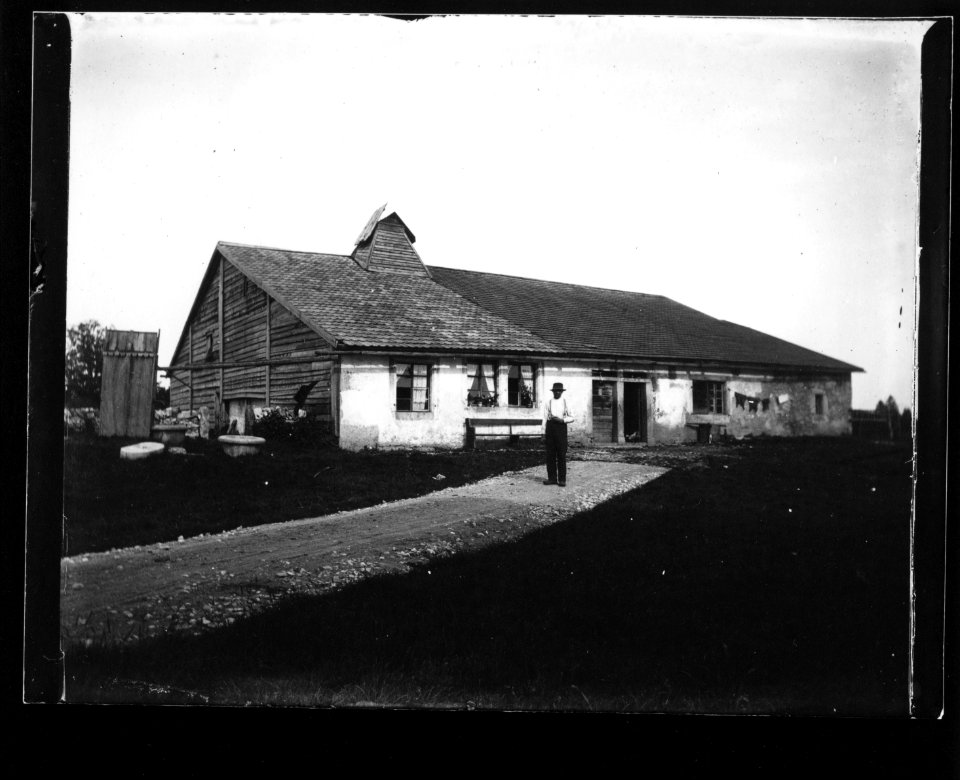 ArCJ - Maison - 137 J 2318 a
