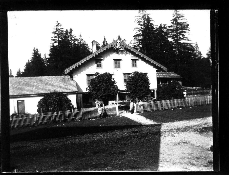 ArCJ - Maison - 137 J 2308 a