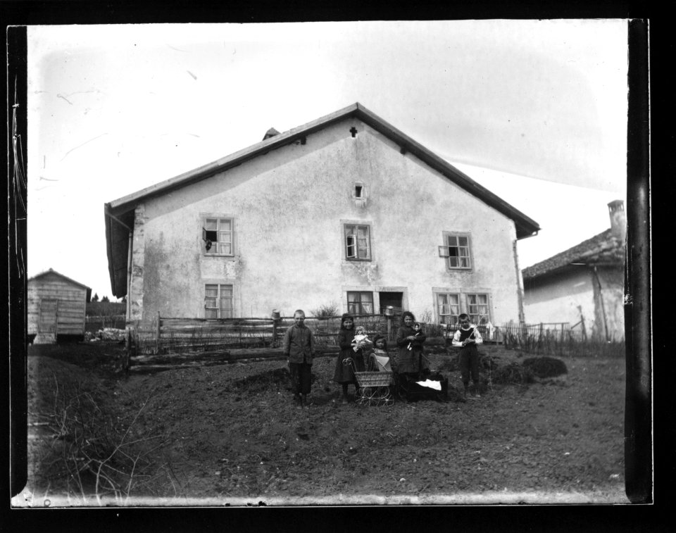 ArCJ - Maison - 137 J 563 a