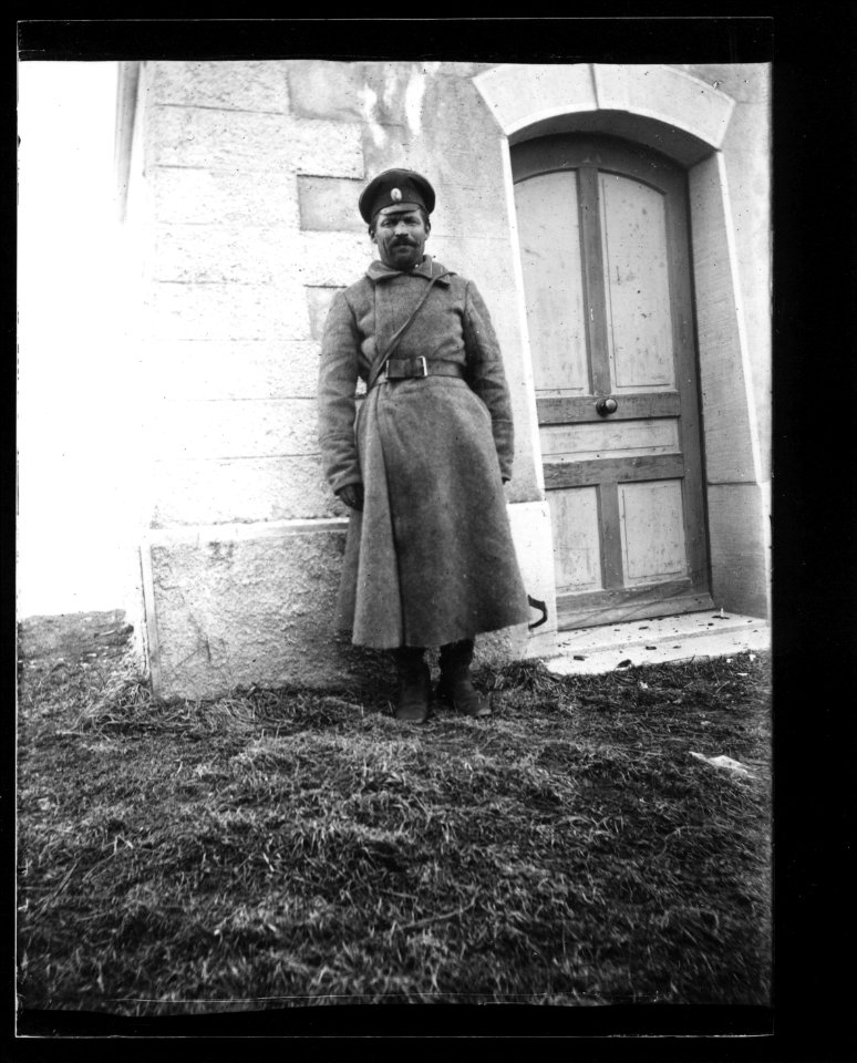 ArCJ - Militaire russe - 137 J 646 a