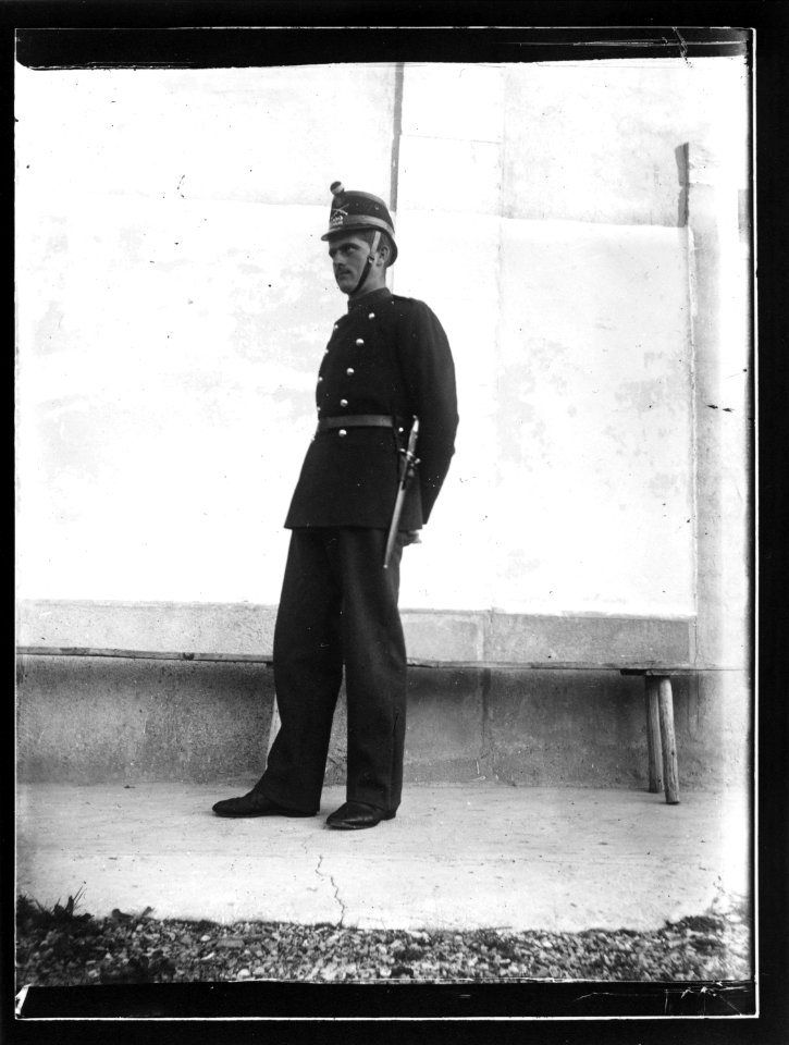 ArCJ - Militaire, casquette « 22 » - 137 J 1184 a