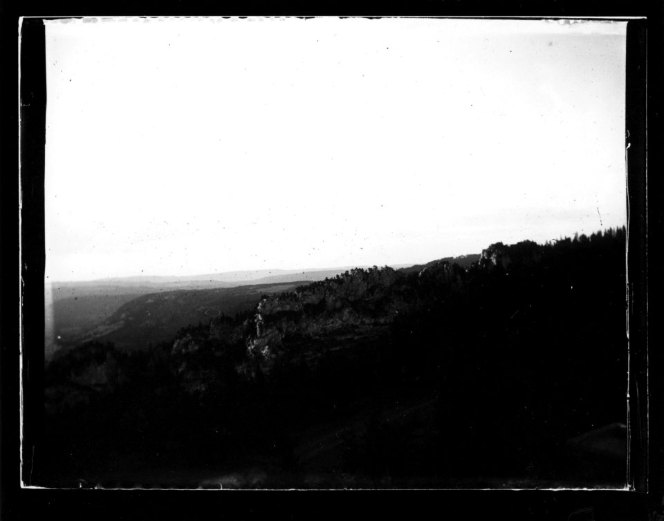 ArCJ - Paysage - 137 J 1108 a