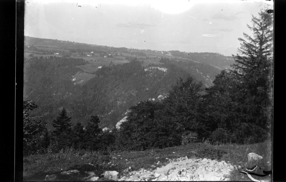 ArCJ - Paysage - 137 J 1787 b