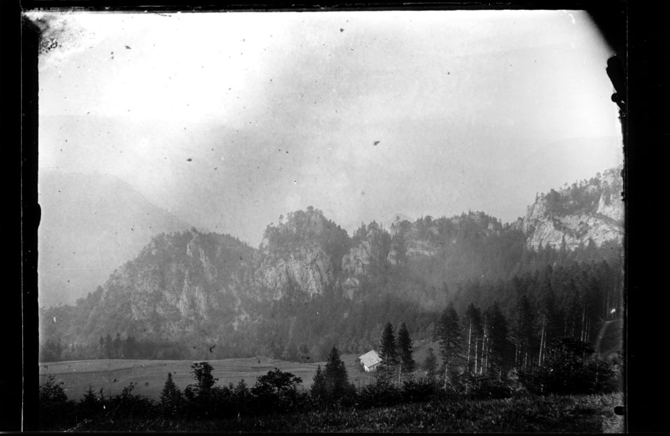 ArCJ - Paysage - 137 J 1585 b