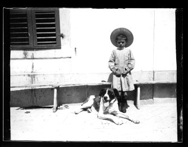 ArCJ - Portrait, enfant - 137 J 1070 a