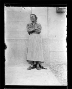 ArCJ - Portrait femme - 137 J 388 a