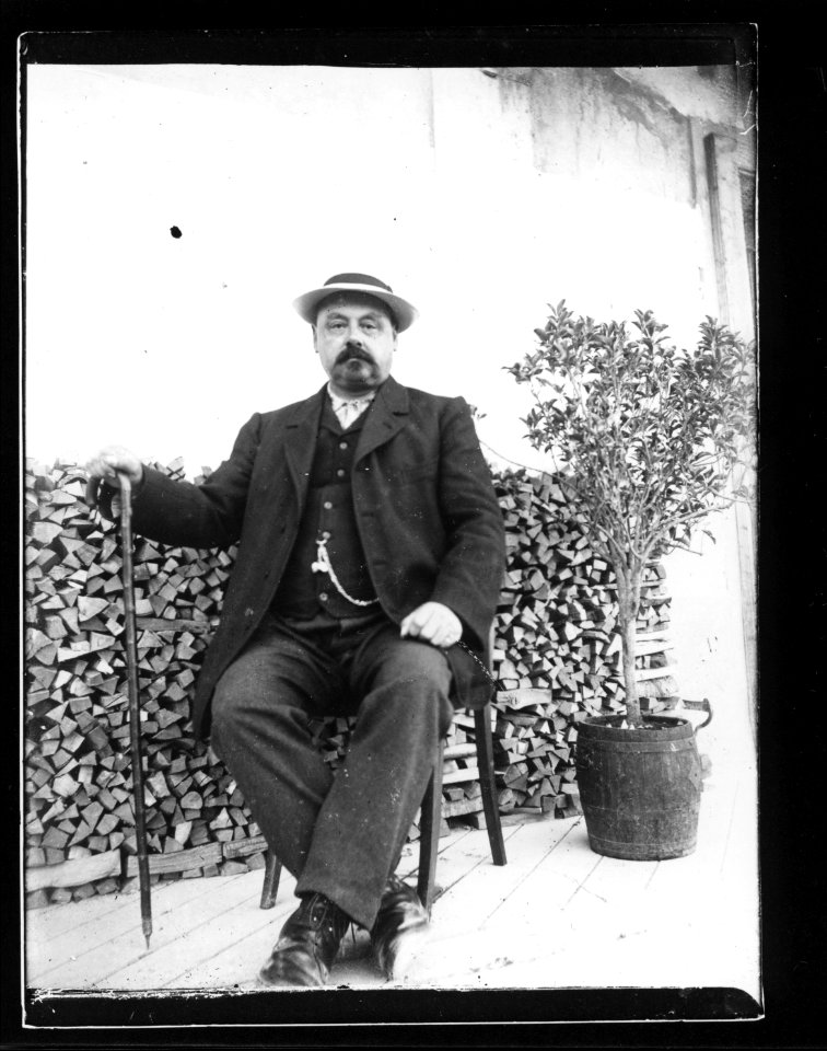 ArCJ - Portrait, homme - 137 J 1171 a
