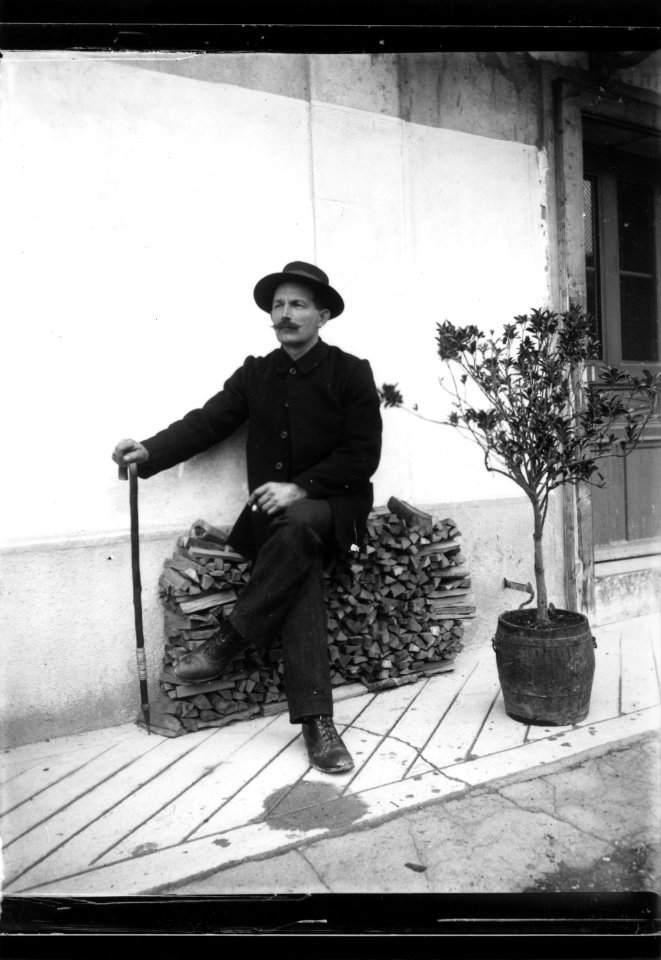 ArCJ - Portrait, garçon - 137 J 2613 a