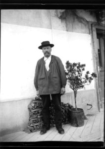 ArCJ - Portrait, homme - 137 J 2768 a