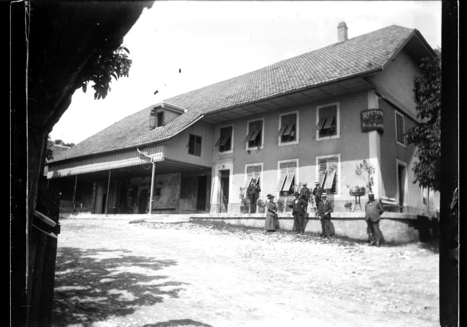 ArCJ - Restaurant - 137 J 2638 a