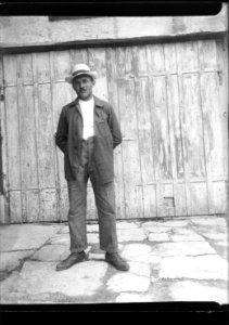ArCJ - Portrait, homme - 137 J 2766 a