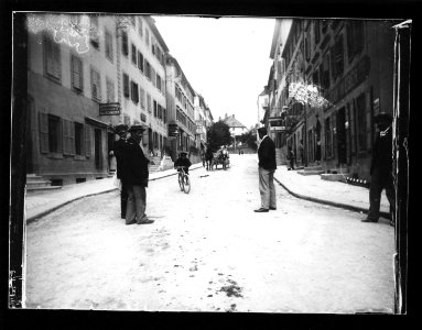 ArCJ - Rue - 137 J 1566 a