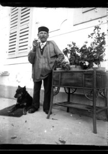 ArCJ - Portrait, homme - 137 J 2705 a