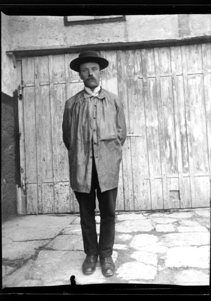 ArCJ - Portrait, homme - 137 J 2767 a