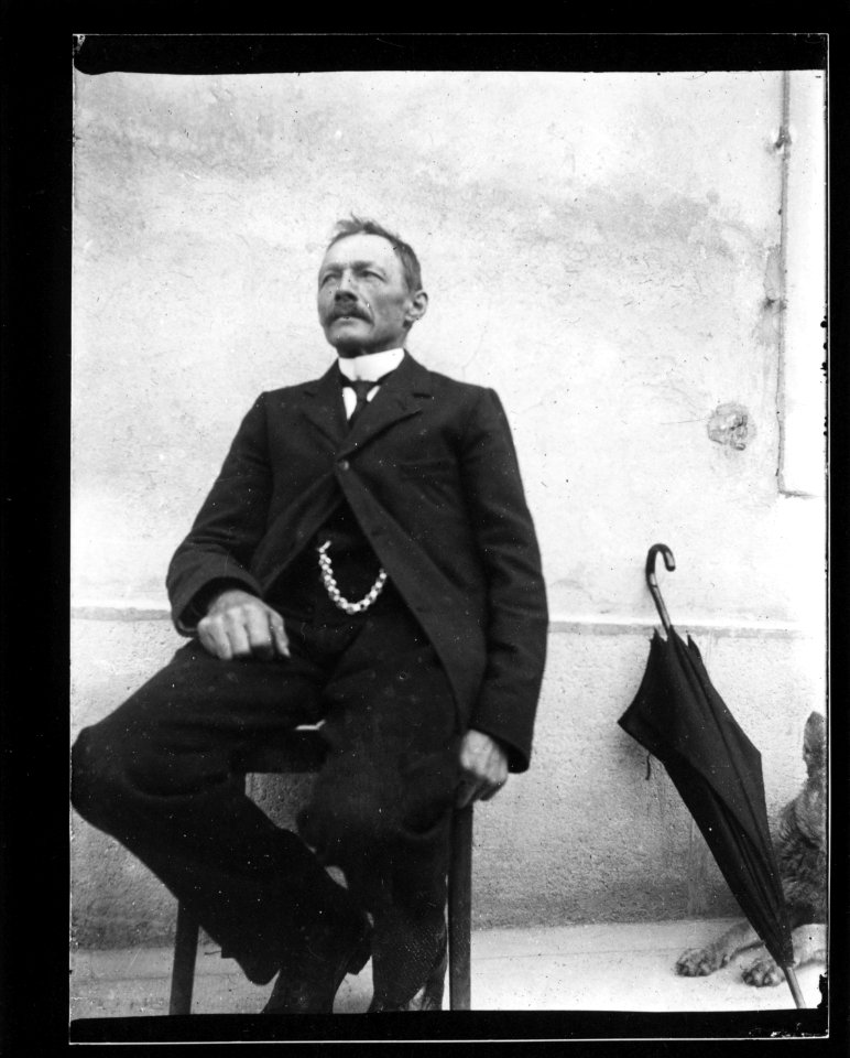 ArCJ - Portrait, homme - 137 J 1172 a