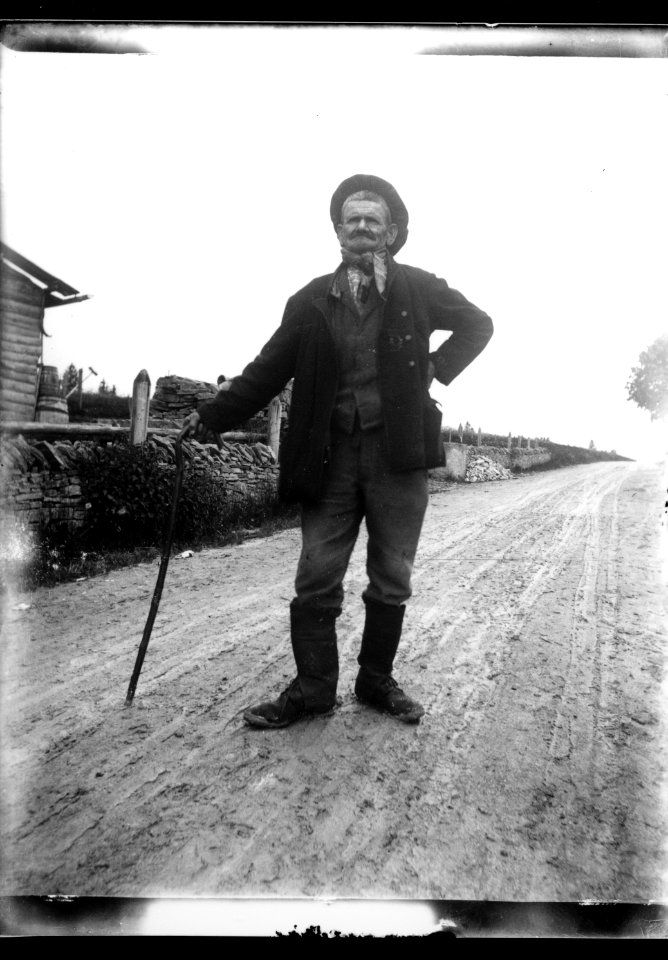 ArCJ - Portrait, homme - 137 J 2510 a