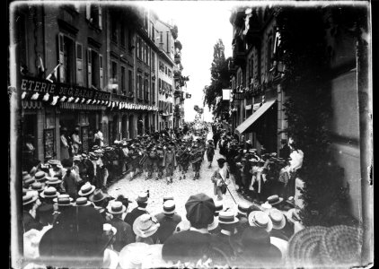 ArCJ - VD-Vevey, Cortège - 137 J 3076 a