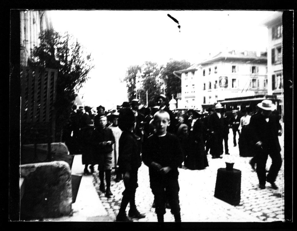 ArCJ - Rue - 137 J 1705 a