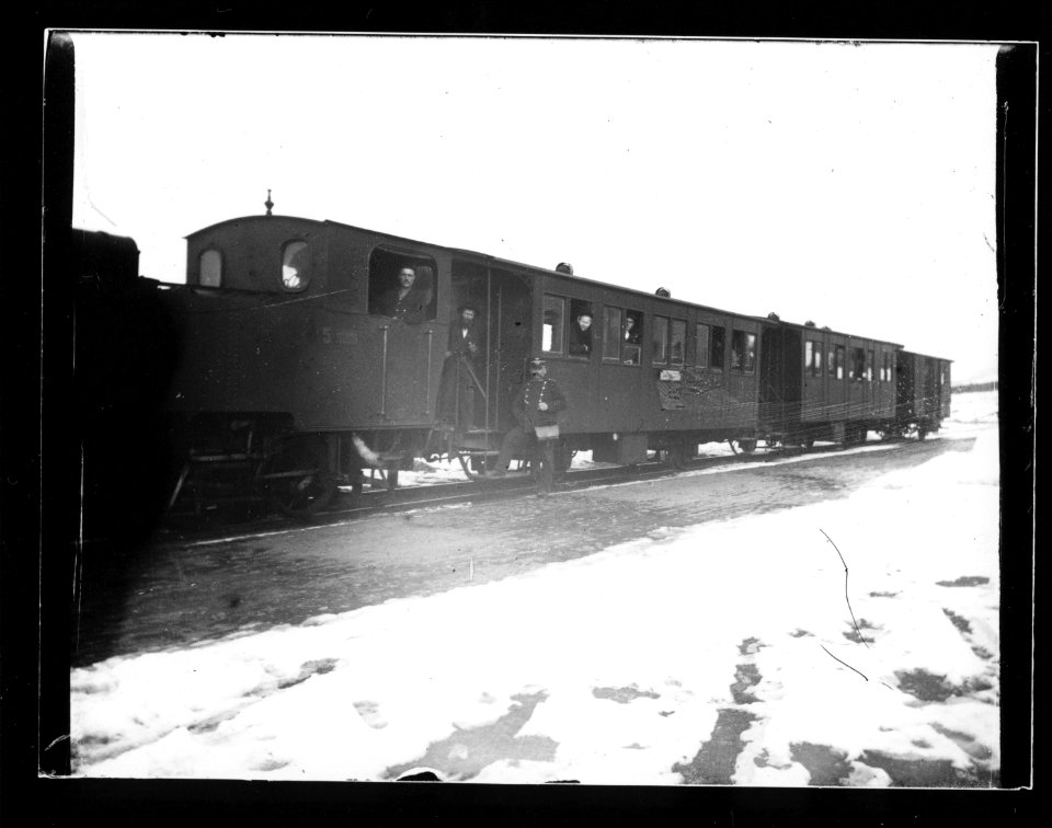 ArCJ - Train - 137 J 1607 a
