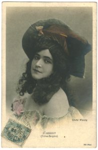 ARGENT, d' ND. Folies Bergère. Photo Waléry