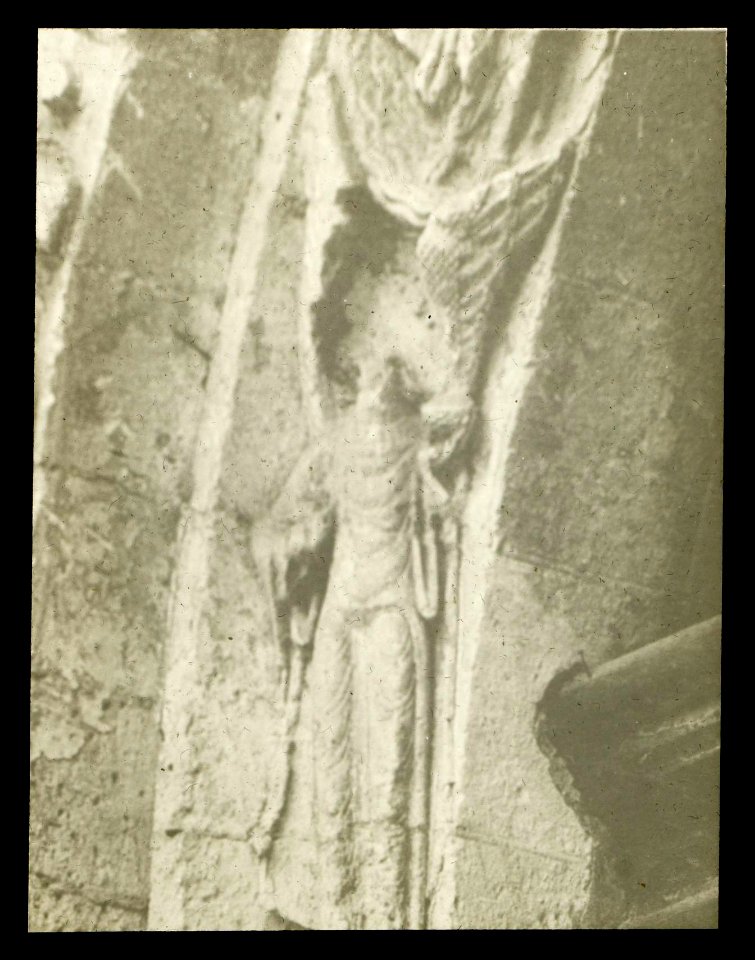 Argenton-Château (79) Église Saint-Gilles- Portail occidental- Détail sculpté - Ange - J-A Brutails - Université Bordeaux Montaigne - 2450