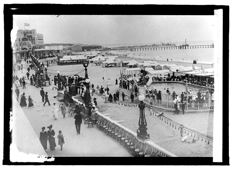 Argentine Rep. Mar del Plata swimming pool LCCN2016821754
