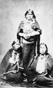 Argentinischer Photograph um 1870 - Cartes de visite mit Indios (1) (Zeno Fotografie)