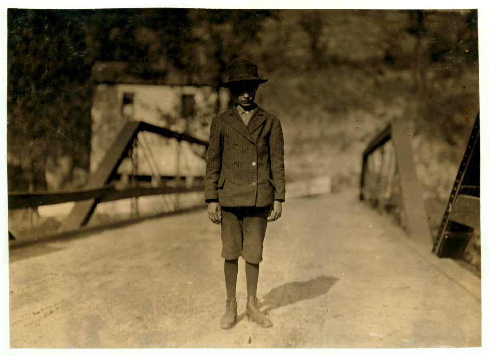 Arlie Fankins, Shovels in Barnesville Mine- Says he is 14 years old (doubtful)- Has a father and two brothers in the mine. LOC nclc.01081