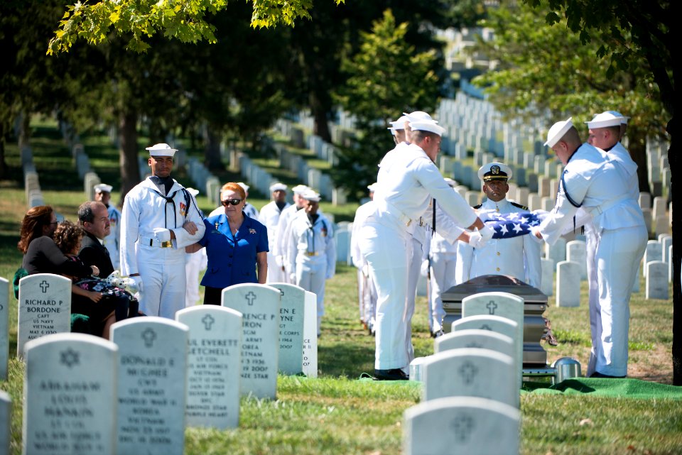 Arlington Lady Paula McKinley (29233965534)