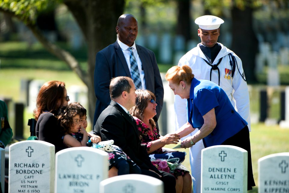 Arlington Lady Paula McKinley (29234864103)