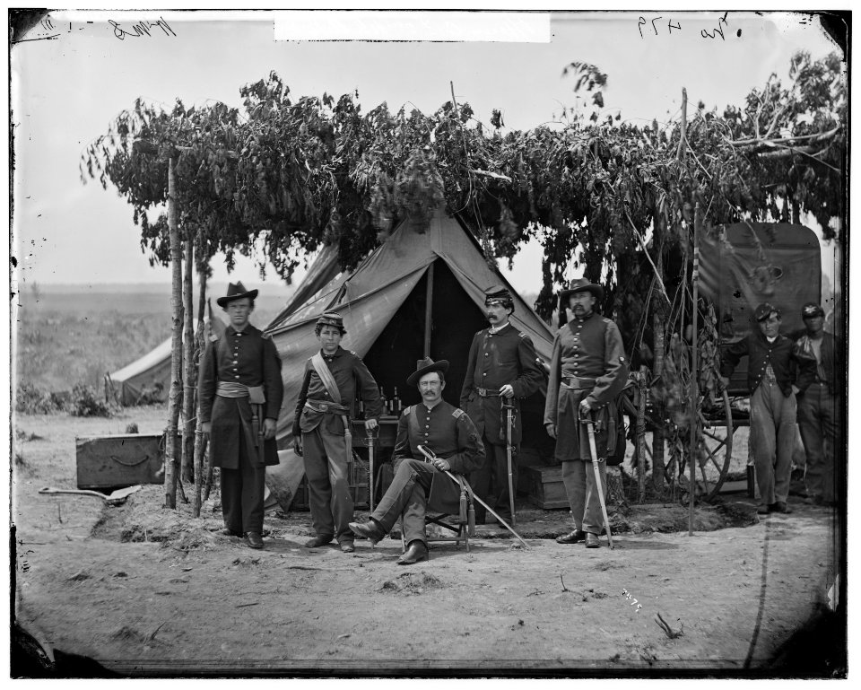 Arlington, Va. Officers of Company F, 2d New York Artillery at Fort C.F. Smith LOC cwpb.03989