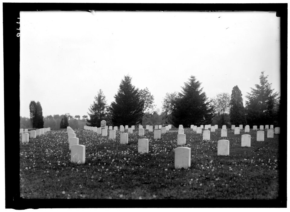 ARLINGTON NATIONAL CEMETERY. VIEWS LCCN2016863728