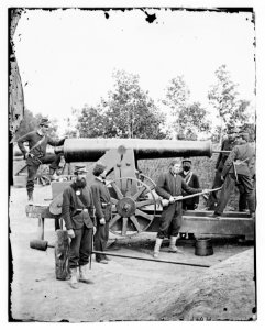 Arlington, Virginia. Big gun at Fort Woodbury LOC cwpb.01510