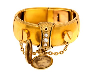 Armband med medaljong uti ett porträttfotografi föreställande Walther von Wallwyl, 1860-tal - Hallwylska museet - 110144