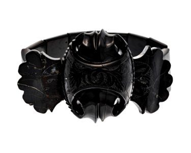 Armband i ebonit, 1800-talets andra hälft - Hallwylska museet - 110148