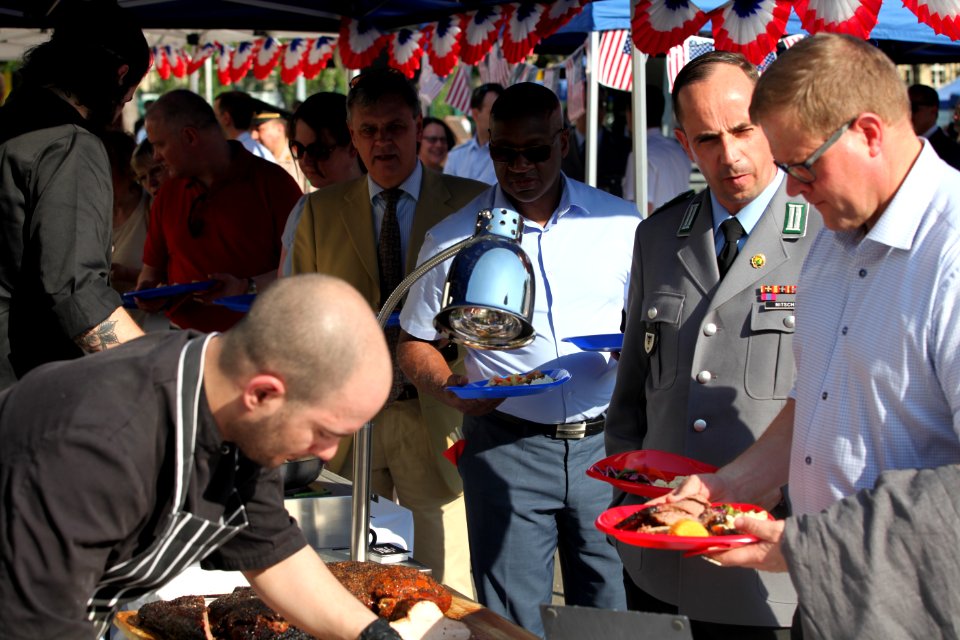 Armed Forces Day 2017 at the Allied Museum in Berlin (34818214015)
