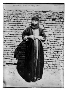 Armenian girl in Arab dress LCCN2014706723