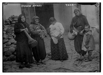 Armenian mothers LCCN2014705967