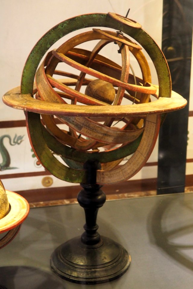 Armillary sphere-MHS 1344-P7220223