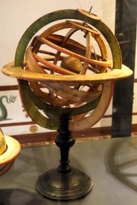 Armillary sphere-MHS 1344-P7220223