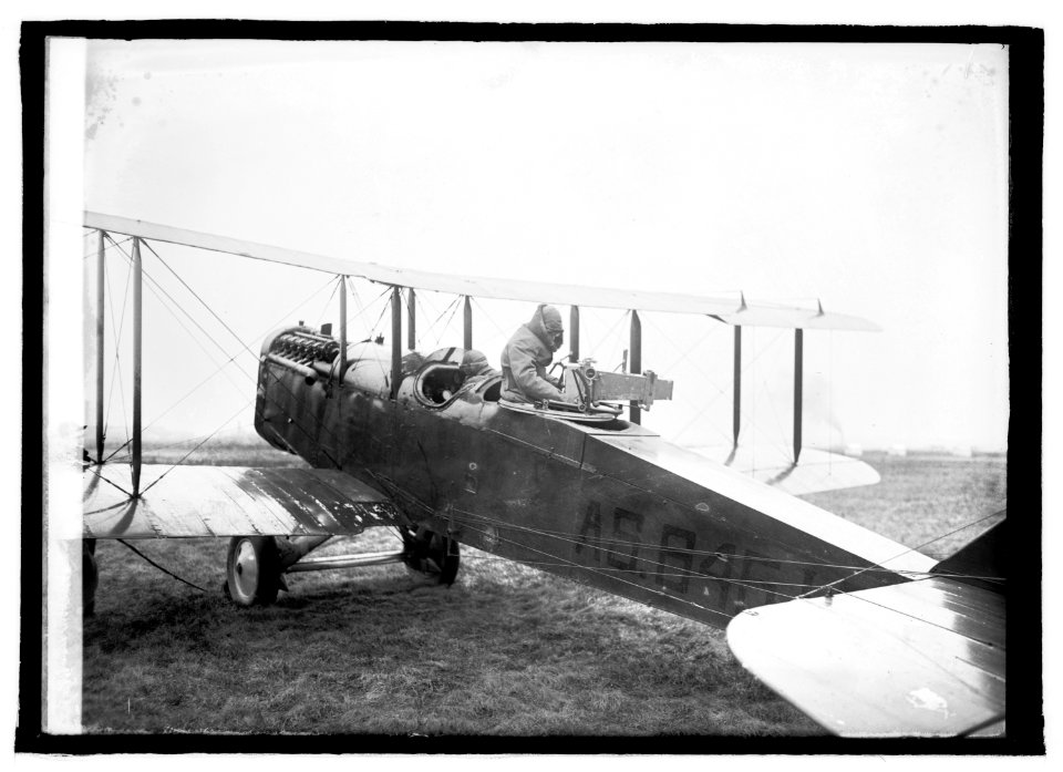 Army photographic plane LCCN2016845985