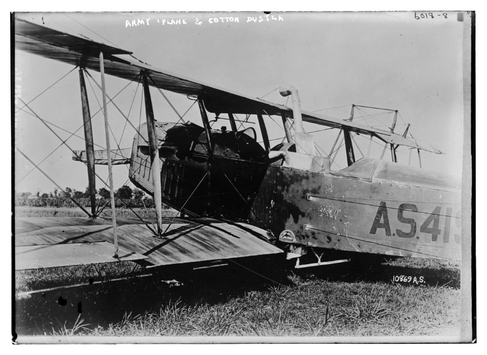 Army plane and Cotton Duster LCCN2014716196