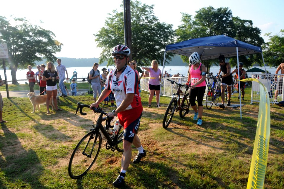 Army Strong Triathlon (9068976413)