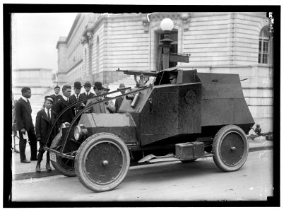 ARMY, U.S. ARMORED CAR LCCN2016867007