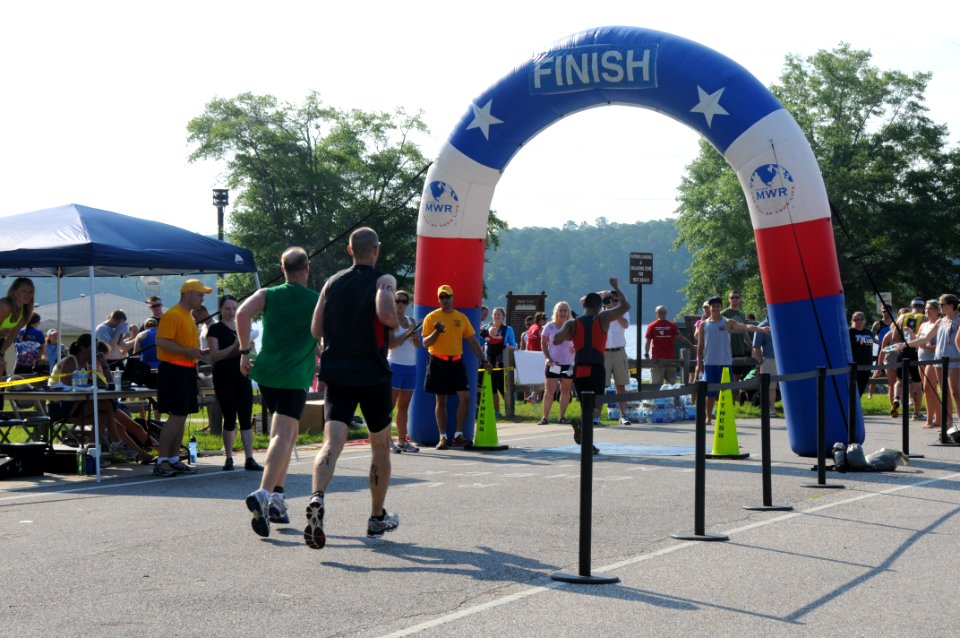 Army Strong Triathlon (9068940575)
