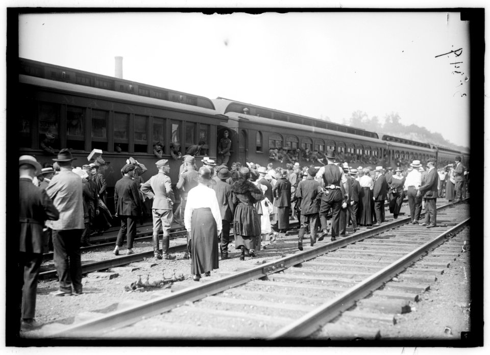 ARMY, U.S. RETURN OF WASHINGTON, D.C. SOLDIERS LCCN2016869986