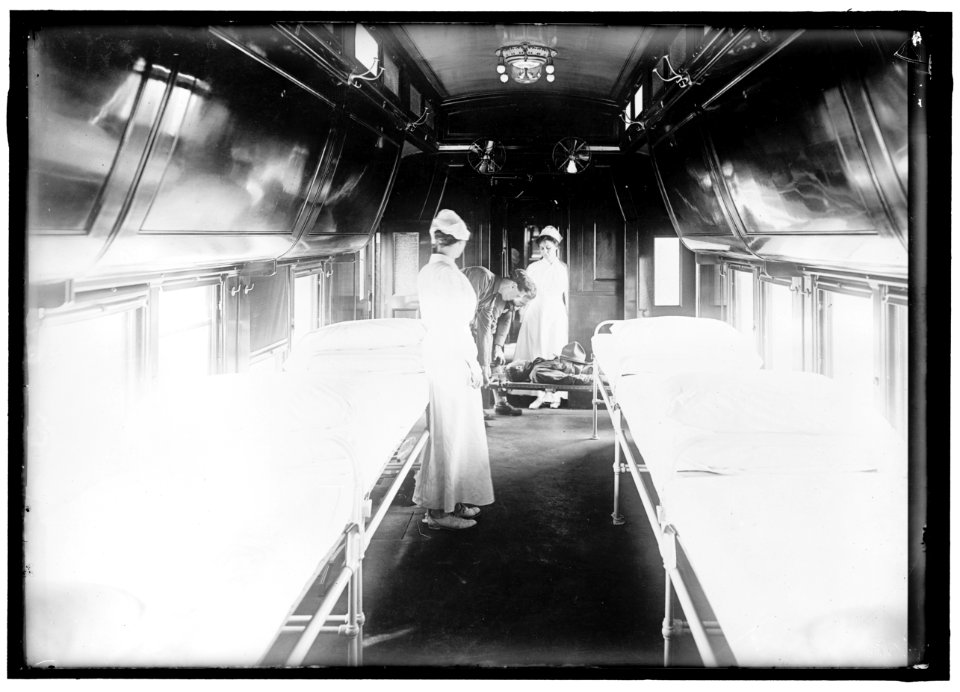 ARMY, U.S., HOSPITAL CAR. INTERIOR LCCN2016867501