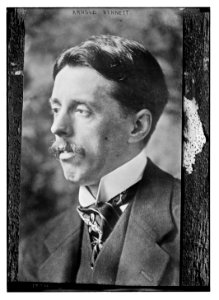 Arnold Bennett LCCN2014686295